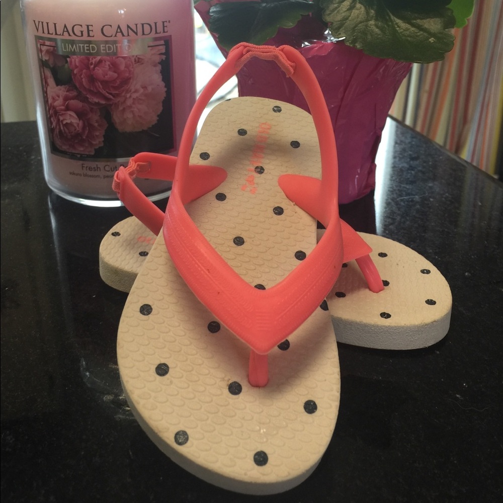 Girls flip flops